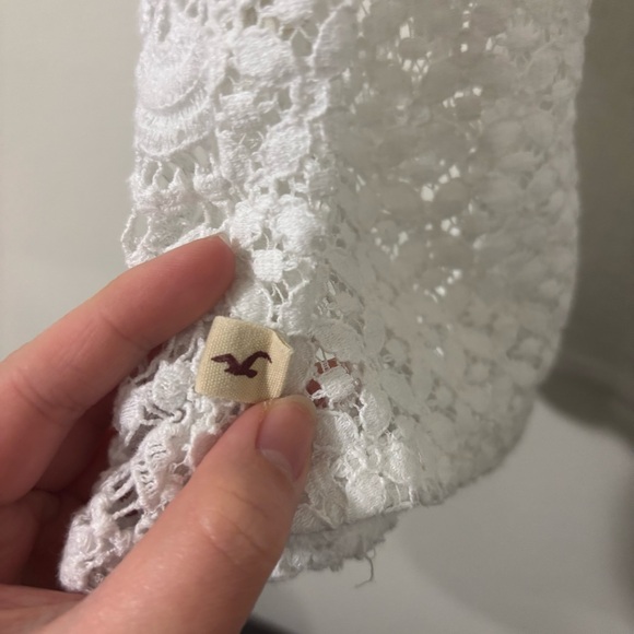 Hollister White Lace Tank - Picture 4 of 5